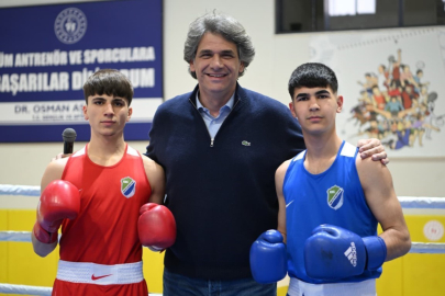 Kartepe'de düzenlenen İller Arası Yıldızlar Ferdi Boks Turnuvası sona erdi