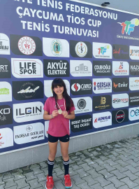 Eskişehirli tenisçi Zonguldak’ta şampiyon oldu