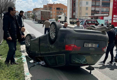 Karapınar’da kontrolden çıkan otomobil takla attı: 2 yaralı