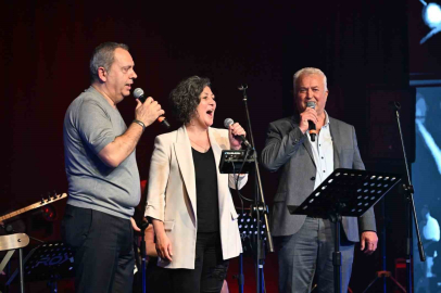 Manisa’da "Ustalara Saygı" gecesine büyük ilgi