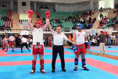 Körfez'in genç kick boksçuları Diyarbakır'dan madalyayla döndü