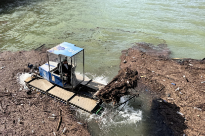 Yüzde 100 doluluğa ulaşan Yuvacık Barajı'ndan 9 kamyon atık çıkarıldı