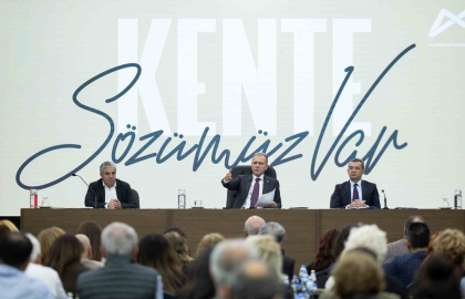 Mersin’de ‘Kent Katılımı Buluşmaları’ başladı, Seçer projeleri anlattı