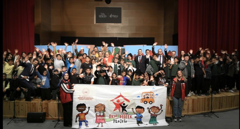 Edirne’de çocuklara doğa sevgisi sahne üzerinden aktarıldı