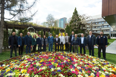 Büyükşehir’den afetlere dirençli kent hedefi: Başkan Büyükkılıç akademik heyetle bir araya geldi