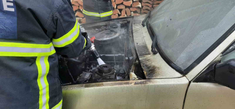 Fiat Tofaş’ta çıkan yangını itfaiye ekipleri söndürdü