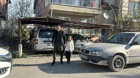 Kızı için yeniden ayağa kalktı, protez bacağına kavuştu