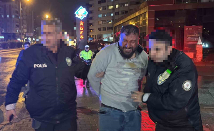 ’Dur’ ihtarına uymayan sürücü yaya olarak da kaçamadı: 450 bin TL ceza yazıldı