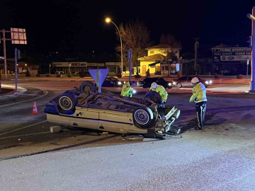 Çorum’da iki otomobil çarpıştı: 1 yaralı