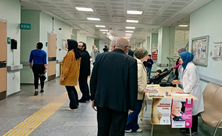 Düzce’de Kanser Haftası’nda farkındalık standı kuruldu