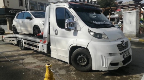 Egzoz patlatan araca 16 bin TL ve trafikten men cezası