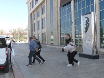 Uşak’ta uyuşturucu operasyonu: 3 tutuklama