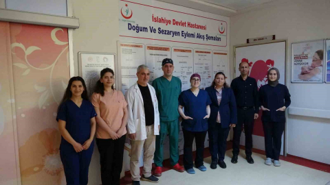 Depremlerde ayakta kalan hastane sağlık üssüne dönüştü