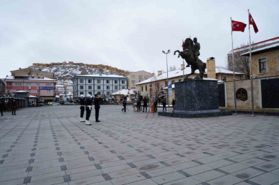 Bayburt’ta Polis Haftası törenle kutlandı