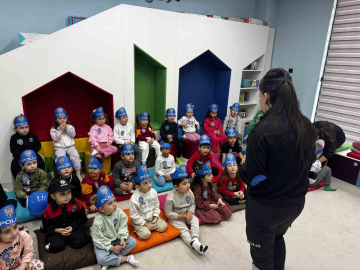 Miniklere polislik mesleği tanıtıldı