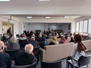 Eskişehir’de huzurevi sakinleri için tiyatro gösterisi düzenlendi