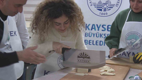 Kayseri’de AB’den Coğrafi İşaret Tescili alan pastırmaya ilgi büyüyor