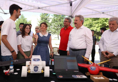 Melikgazi Belediyesi’nden 2026 TEKNOFEST’e destek