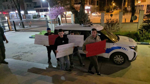 Düzce’de polislere anlamlı sürpriz: "İyi ki varsınız"