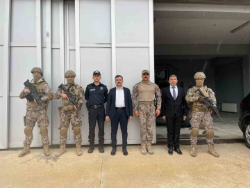 Dicle Kaymakamı Atış, emniyet personeli ile bir araya geldi