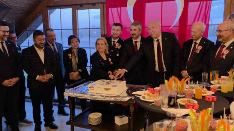 Meriç Nehri’nde nefes kesen polis gösterisi