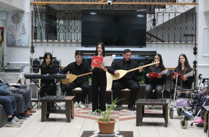 Milli ruh okul duvarlarını aşıp gönüllere dokunuyor