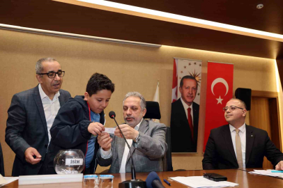 Talas Menekşe Siteleri’nde kura heyecanı