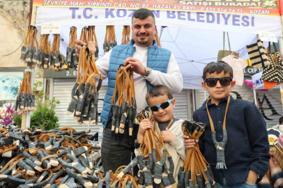 Çukurova’nın simgesi sapan festivale damga vurdu