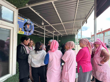 Mobil sigara bırakma polikliniğine kadın işçilerden yoğun ilgi