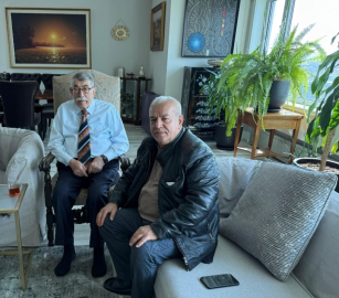 Diyarbakır’ın Derman Babasından eski Bakan Aksu’ya vefa ziyareti