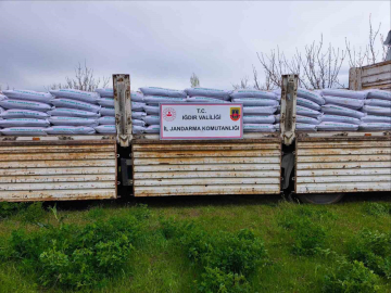 Iğdır’da kaçak gübre operasyonu: 30 ton ürün ele geçirildi