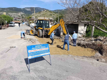 Aydın’ın ulaşım ağını güçlendiren çalışmalar sürüyor