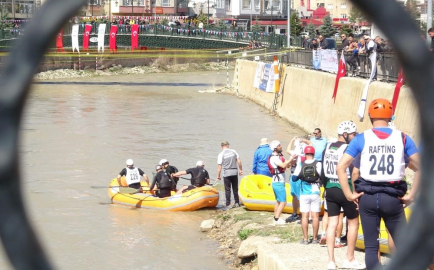 Bayburt’ta Üniversiteler Arası Rafting Türkiye Şampiyonası yarın başlıyor