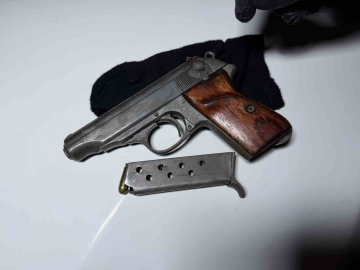 Tabancayla yakalanan şahıs gözaltına alındı