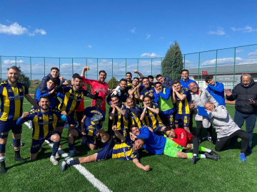 Söğütspor zoru başardı