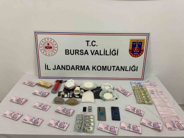 Bursa’da dev uyuşturucu operasyonu, kilolarca madde ele geçirildi 2 kişi tutuklandı