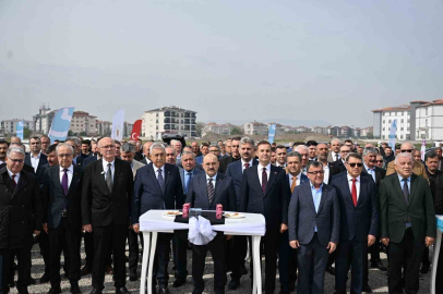 Başkan Akın: "Esnaf kazanırsa Balıkesir kazanır"