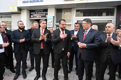 Başkan Dere, oda ziyaretlerine Korkuteli ve Elmalı’da devam etti