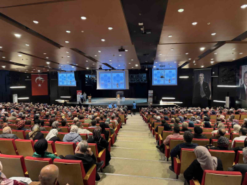 Kayseri’de bin 771 hacı adayına eğitim semineri verildi