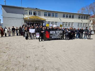 Diyadin’de şiddete protestosu