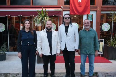 Ünlü sanatçı Kırdar İncirliova’da ağırlandı