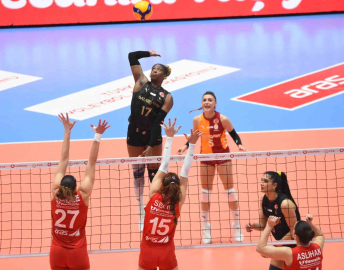 Sultanlar Ligi: Aras Kargo: 1 - Galatasaray: 3