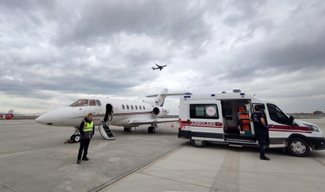 Van’da 2 günlük bebek için ambulans uçak havalandı
