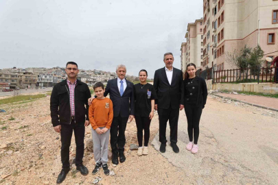 Tahmazoğlu, vatandaşlarla bir araya geldi