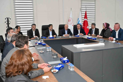 Bursa’da yüksek hızlı tren hattının 2026 sonunda hizmete alınacağı açıklandı