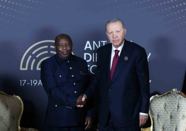 Cumhurbaşkanı Erdoğan, Burundi Cumhurbaşkanı Ndayishimiye ile görüştü