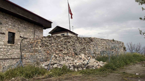 Roma İmparatoru Sezar’ın "Geldim, gördüm, yendim" dediği kale surlarında çökme yaşandı