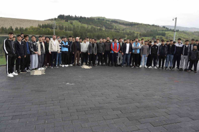 Dicle Selahaddin Eyyubi Gençlik Kampı gençleri ağırlamaya devam ediyor