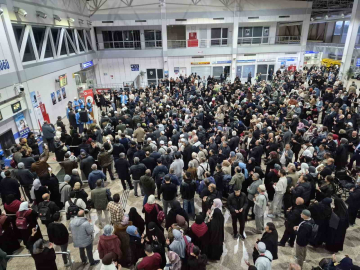 Erzurum’da  ilk hac kafilesi dualarla uğurlandı