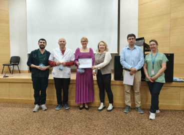 Sağlık çalışanları adım adım yarıştı